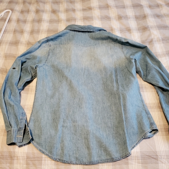 Light Jean women's button down - Picture 7 of 11